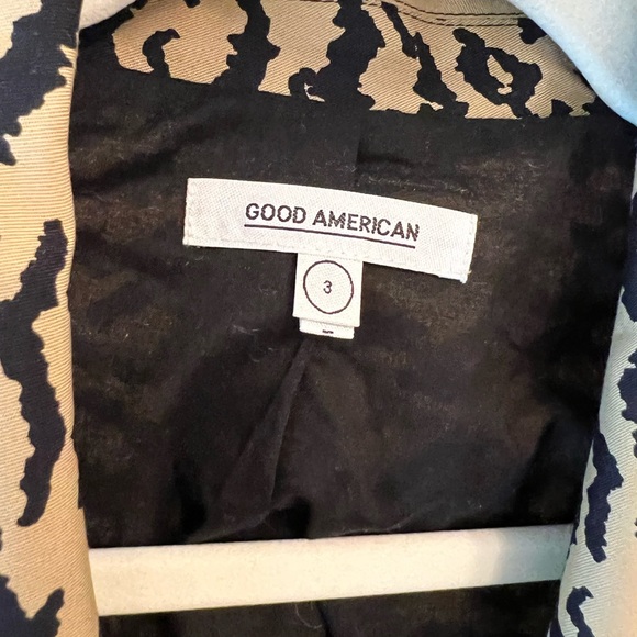 GOOD AMERICAN | Animal Print Oversized Jacket - Picture 9 of 9